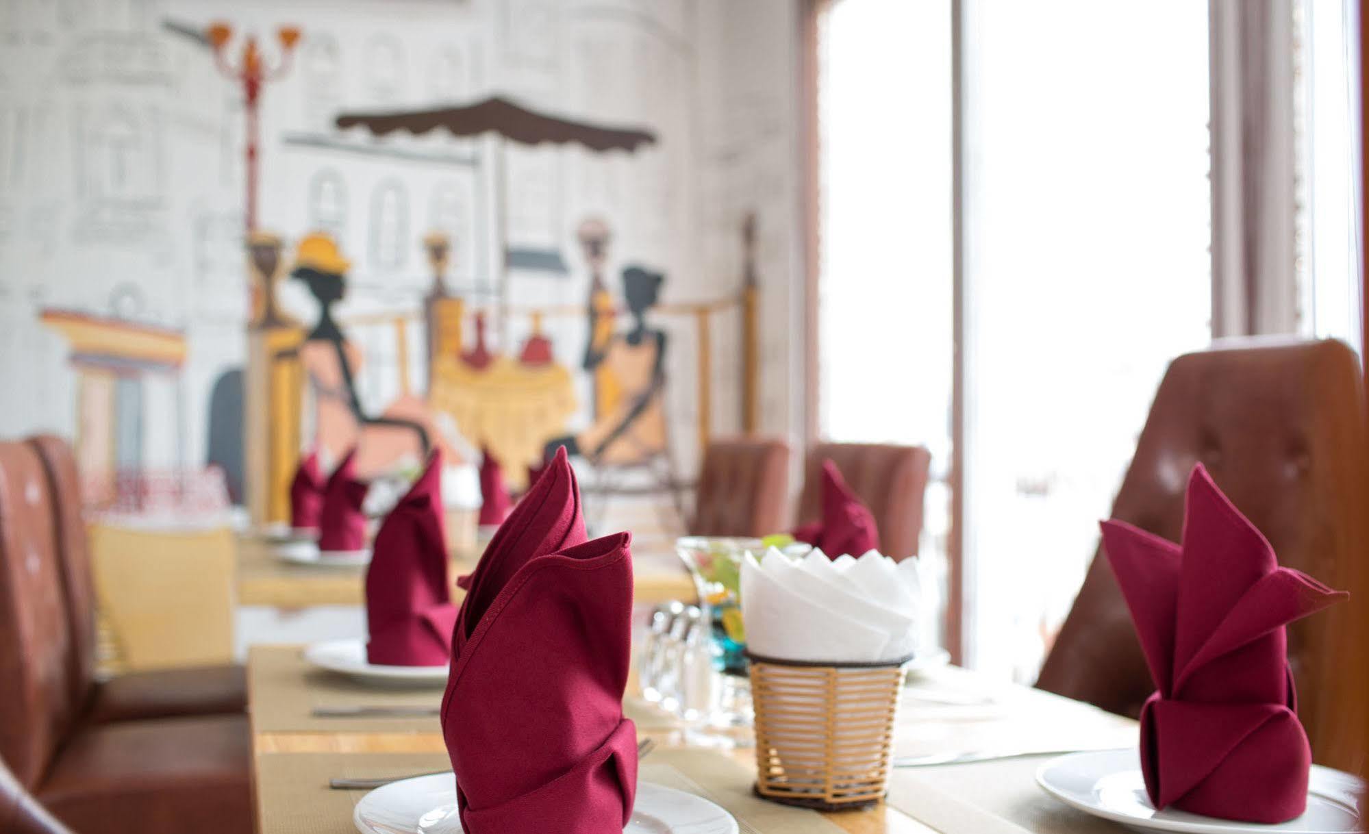 Brandi Hanoi Hotel Екстер'єр фото